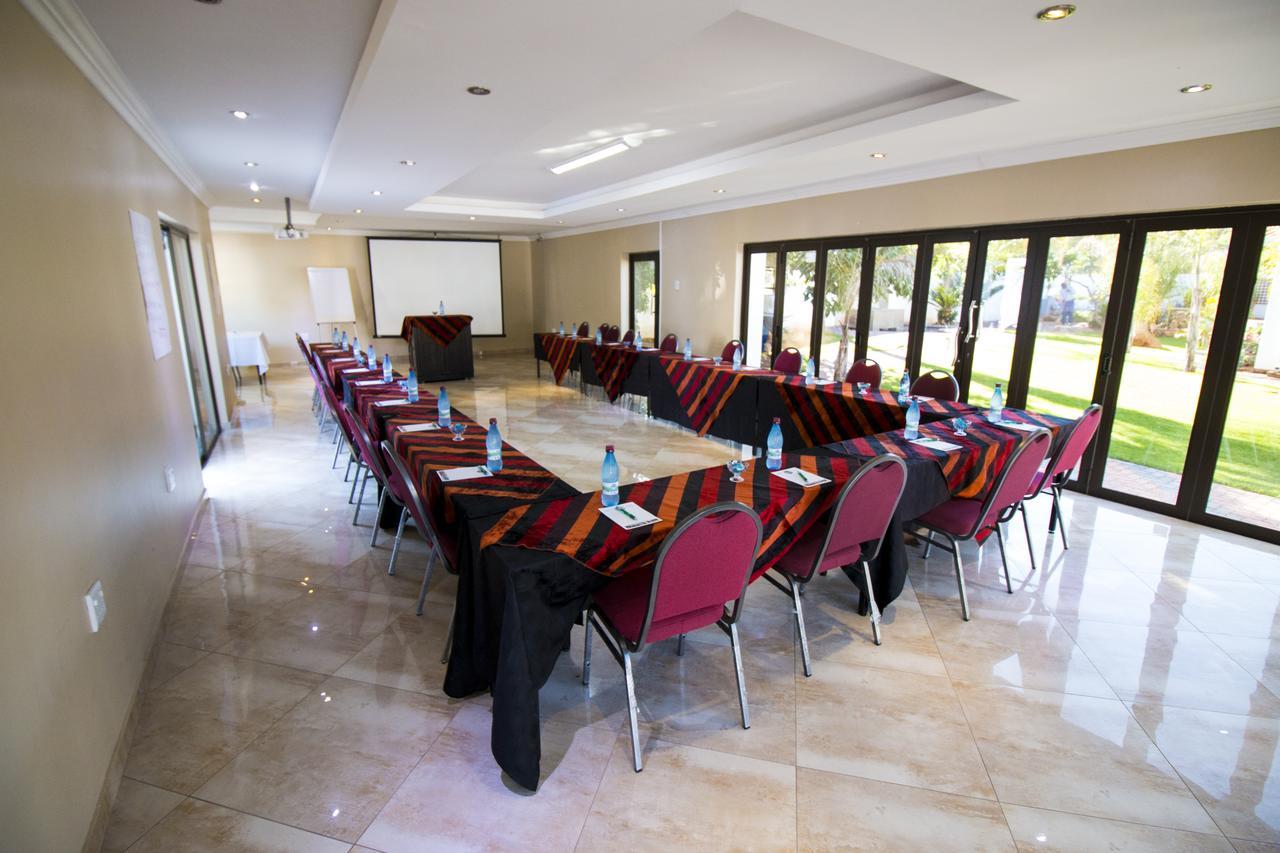 The Shamrock Hotel Полокване Экстерьер фото